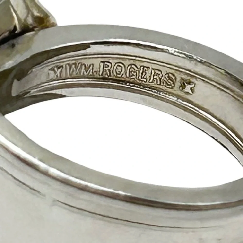 WM Rogers Vintage‎ Silverplate Spoon Ring Floral Scroll Bypass Size 10.5